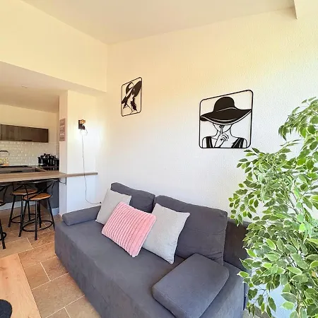 Beau T2 De Standing Sur Le Golf Avec Balcon Et Clim Appartement Saint-Cyprien (Pyrenees-Orientales)
